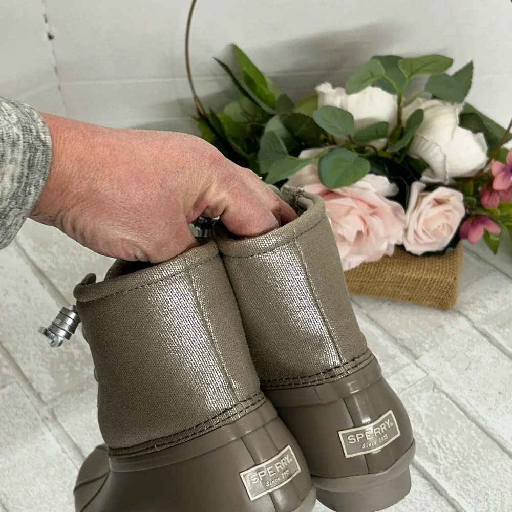 Sperry chic waterproof